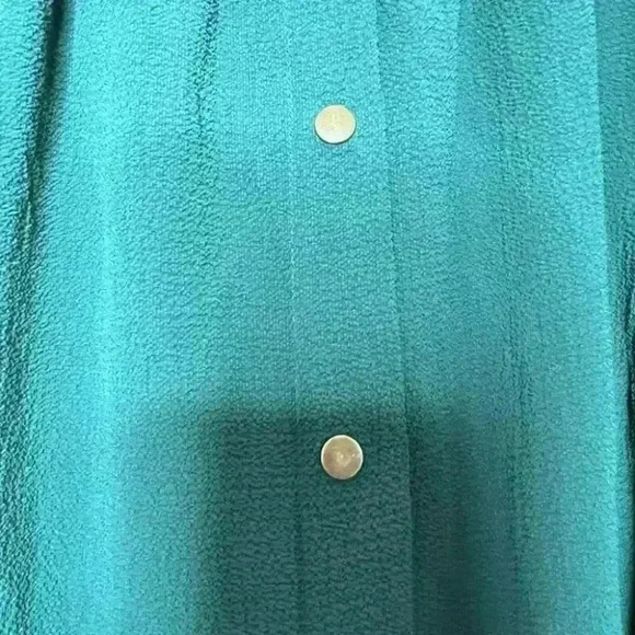Womens Emerald Green Puff Sleeve Button Back Blouse Small Gold Buttons - Picture 7 of 7
